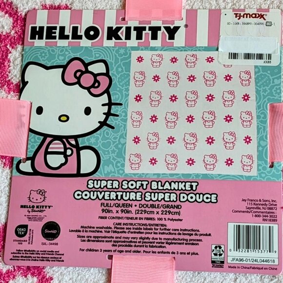 NWT Hello Kitty Full/Queen Ultrasoft Reversible Pink & White Blanket - Picture 4 of 5